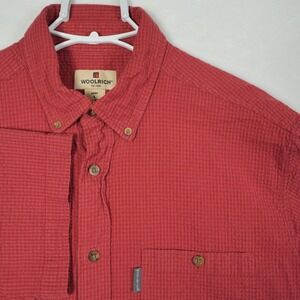 Woolrich Mens Button Down Shirt Red Seersucker Short Sleeve Casual Size Large